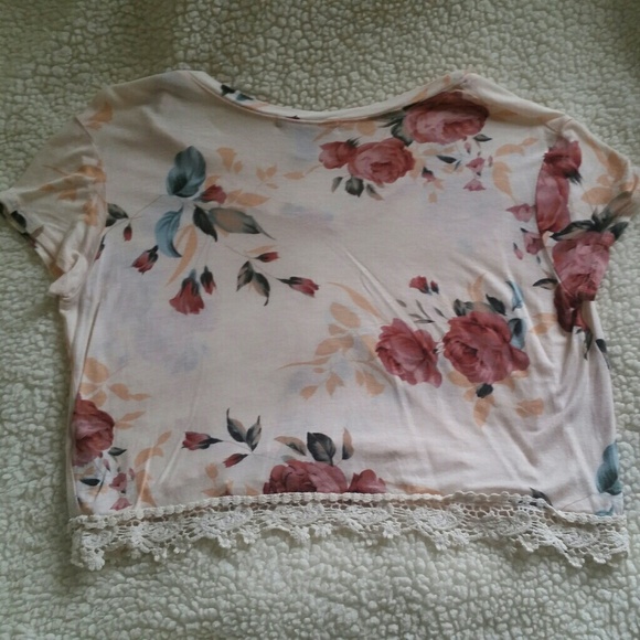 Forever 21 Crop Top - Picture 3 of 3